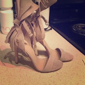 Kendall + Kylie shoes size 7